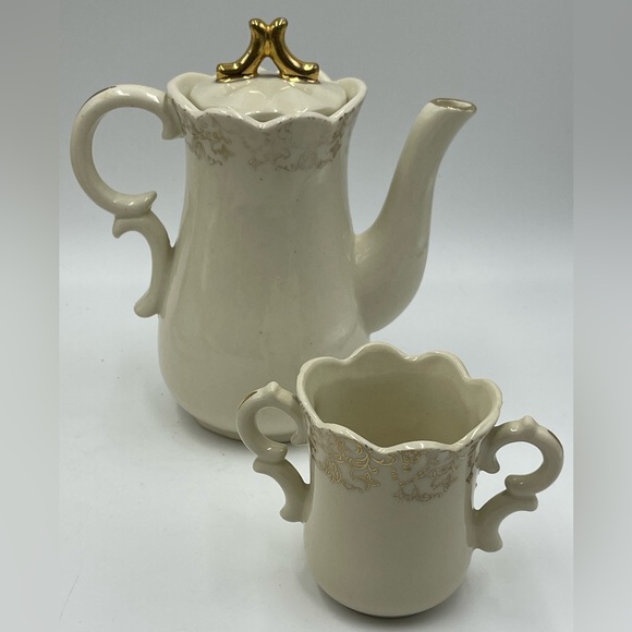 Vintage Lusterware Teapot w/Lid & Sugar Cup: Painted...